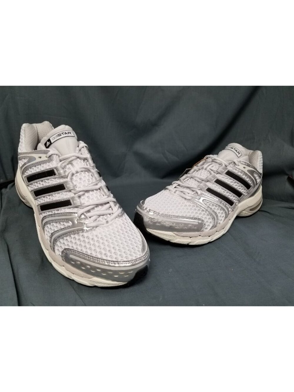 Adidas Adistar Control 5 J (GS) Grey Silver Metallic Boys Size 5 NEW NO BOX!